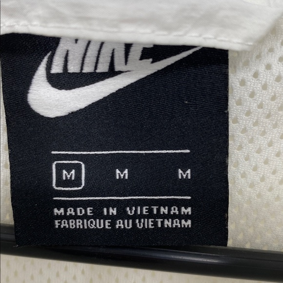 Nike Men's Swoosh White and Gray Windbreaker Size Medium - Picture 8 of 11